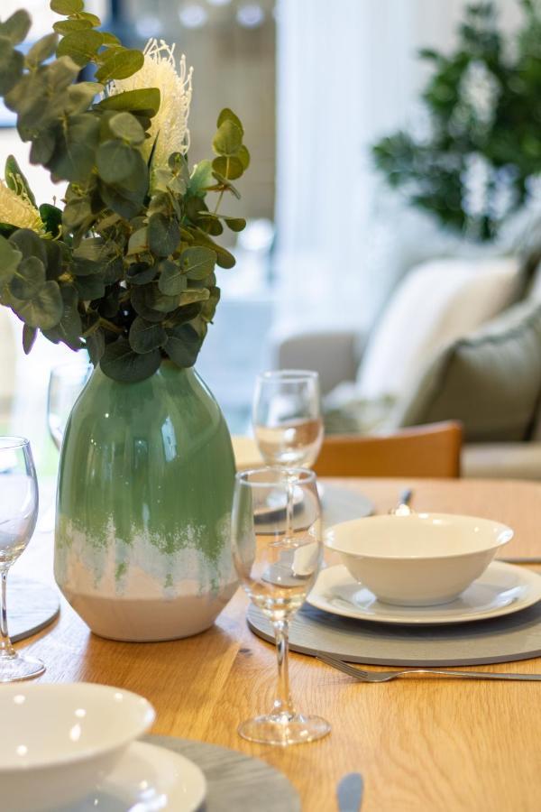 The Majestic Retreat 2 Bed 2 Bath Cbd Apartment Крайстчърч Екстериор снимка