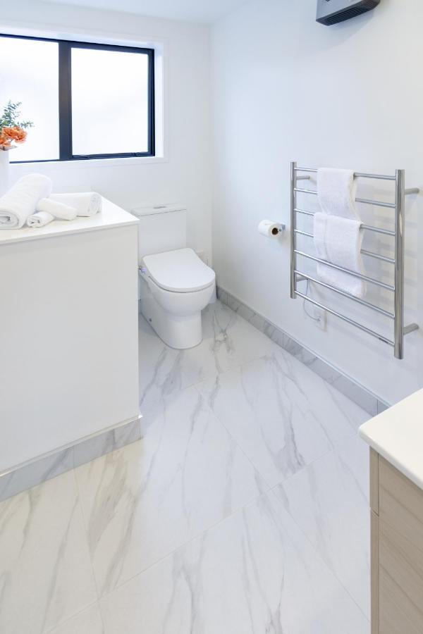 The Majestic Retreat 2 Bed 2 Bath Cbd Apartment Крайстчърч Екстериор снимка